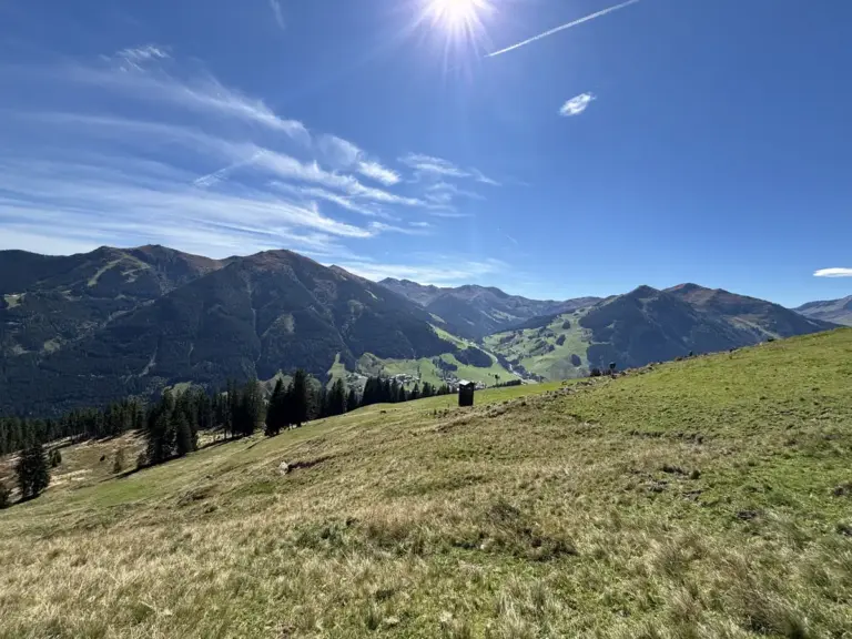 Der letzte sonnige Tag in den Alpen bei Hinterglemm